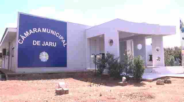 Câmara de Jaru aprova aumento de 40% para prefeito, vice e vereadores