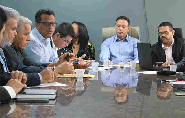 Edesio Fernandes reúne bancada evangélica e lideranças religiosas para discutir Plano Diretor de Porto Velho