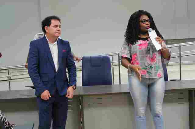 Sintero orienta trabalhadores em educação para os procedimentos necessários ao recebimento da licença prêmio em pecúnia