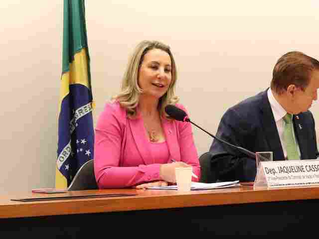 Jaqueline Cassol adota planejamento estratégico para atender municípios