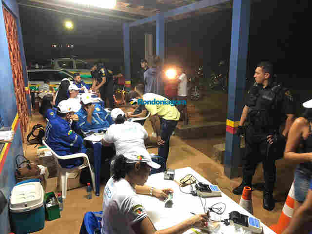 Lei Seca prende 9 motoristas em Porto Velho