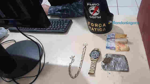 Mulher que vendia drogas em festival de praia é presa pela PM após denúncias