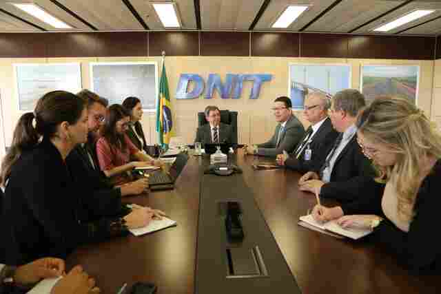 Com localização estratégica, governo federal analisa melhorias em portos rondonienses