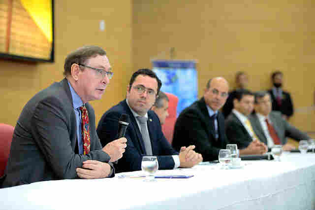 Mesa Redonda debate a importância da primeira Constituição de Rondônia