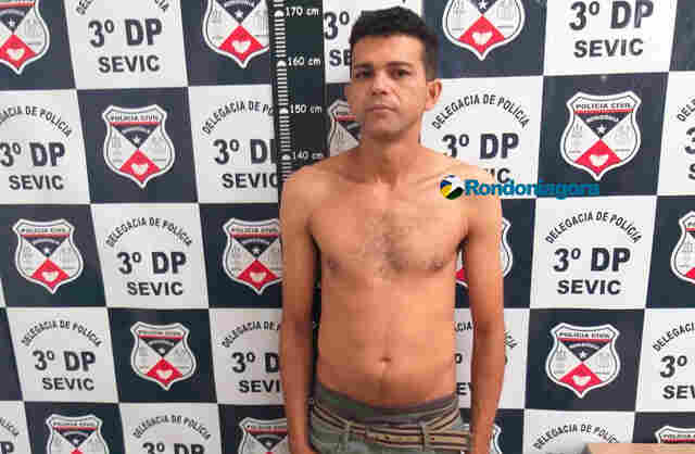 Polícia prende criminoso que fez arrastão e roubou cinco celulares em passarela