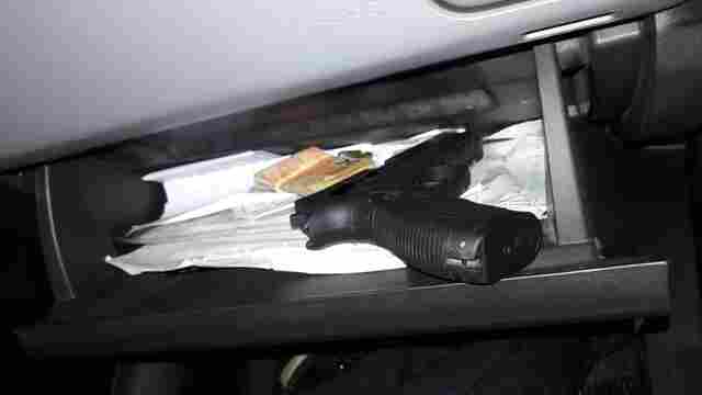 Jovem se matou em motel, afirma amigo que diz ter guardado arma em porta luvas