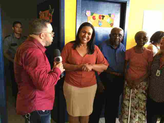 Vereadora Joelna Holder comemora inauguração de Escolas no Orgulho do Madeira