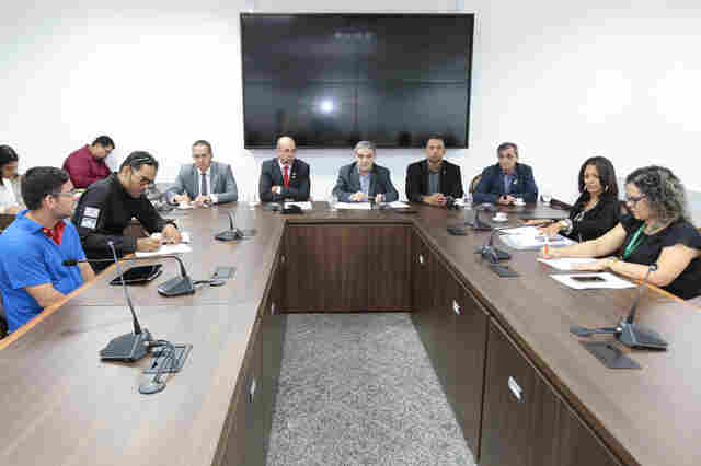 Denúncias sobre falhas no sistema de monitoramento dos apenados são discutidas na Assembleia