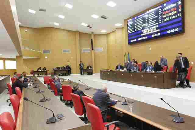 Deputados aprovam projeto de Lei que garante o Piso Salarial do Magistério em Rondônia