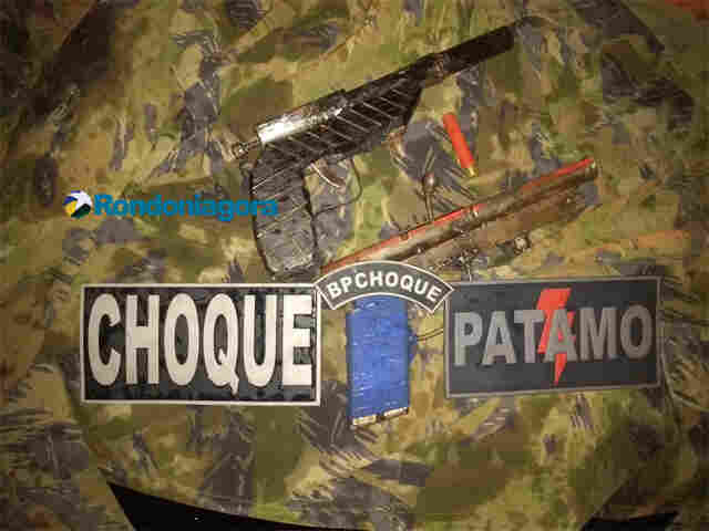 Após denúncia, Polícia localiza armas caseiras abandonadas na Capital