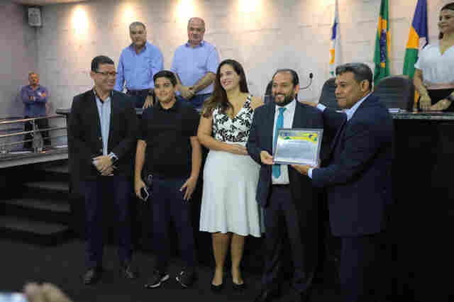 Câmara de Vereadores homenageia presidente da Assembleia com o título de Cidadão de Ji-Paraná