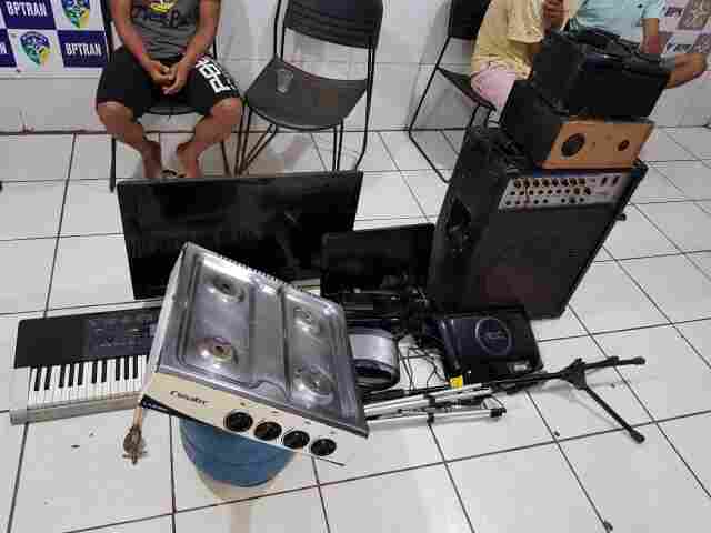 Homem fica com fraturas após ser espancado durante roubo no Orgulho do Madeira