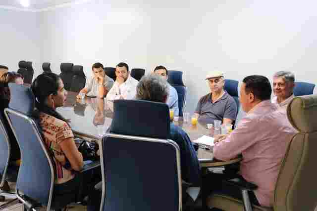 Vereador Edésio Fernandes trabalha pela regularização de terrenos e melhorias para o bairro Floresta