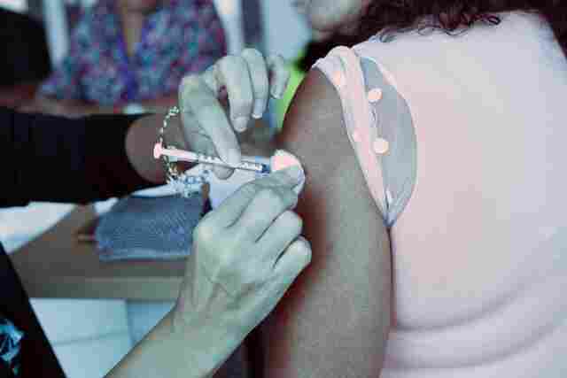 Agevisa alerta para vacinação contra tétano em Rondônia; maioria dos casos ocorre em homens com mais de 40 anos