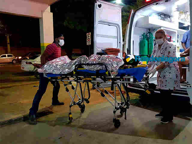 Jovem atira no próprio corpo acidentalmente