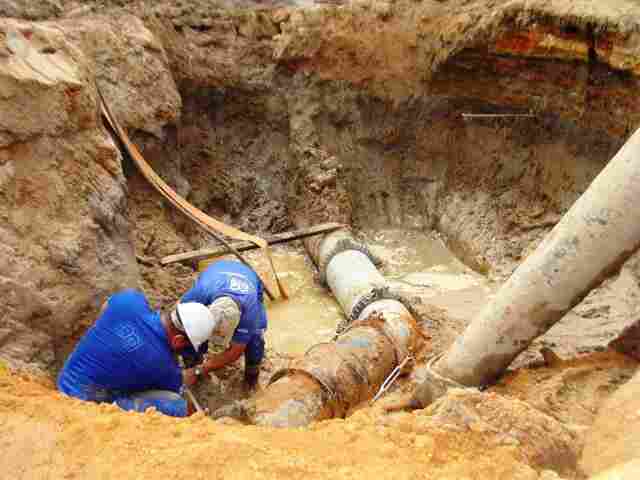 Ji-Paraná pode aplicar multa de R$ 100 mil a Caerd por interrupção dos serviços