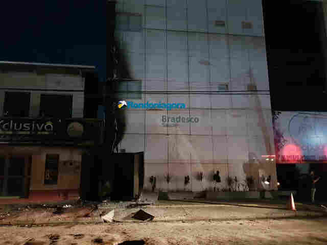 Vídeo: Incêndio em clínica particular mobiliza Corpo de Bombeiros na Capital