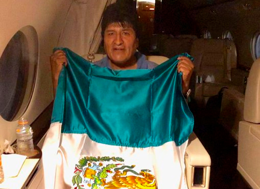 Evo Morales foge para o México após renúncia