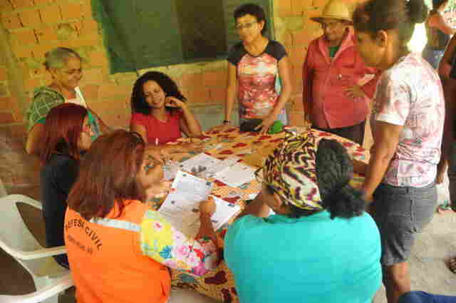 Defesa Civil na Comunidade realiza serviços sociais no distrito de Abunã