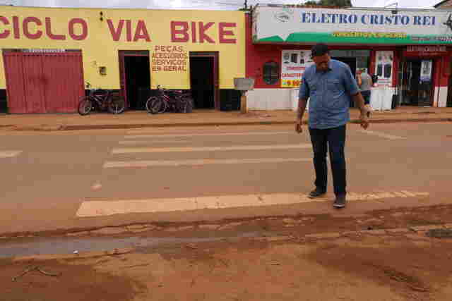 Pedidos de sinalização de Edésio Fernandes são atendidos pela Semtran