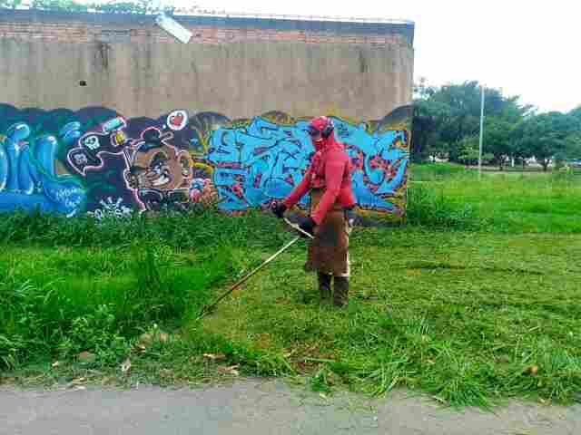 Prefeitura realiza serviços no Skate Parque