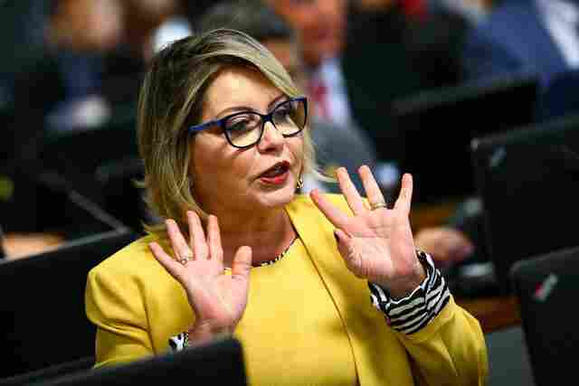 TSE determina cassação de senadora e nova eleição no Mato Grosso