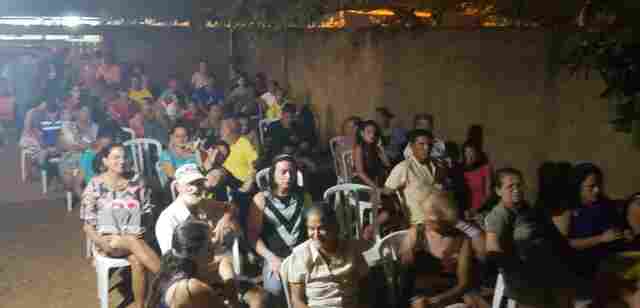 Moradores do Jardim Santana II vão receber a escritura de suas casas a pedido do vereador Edesio