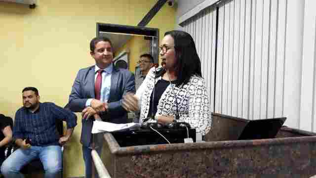 Vereadora Joelna Holder tem pedido atendido e profissionais da educação são beneficiados na Capital