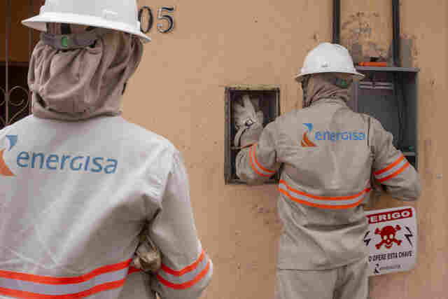Em 2019, mais de nove mil famílias tiveram ligações elétricas regularizadas