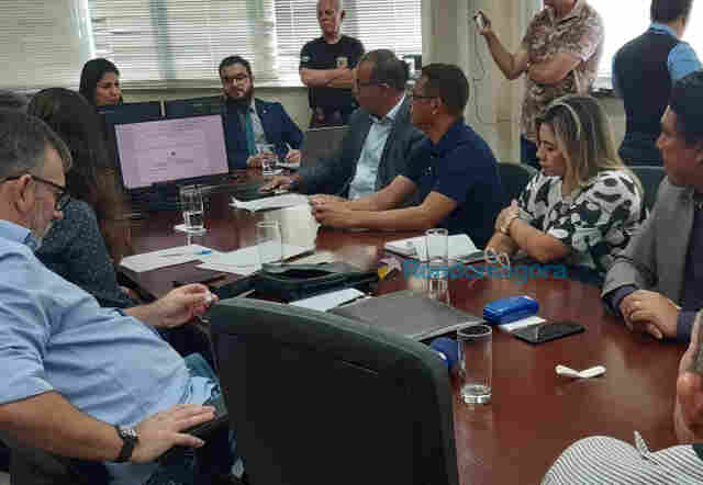 Após decisão de grevistas, TRT mantém multa diária de R$ 100 mil a sindicato por descumprimento de ordem judicial