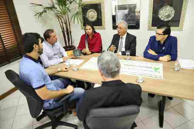 Basa doa R$ 370 mil para Fundo da Criança e do Adolescente