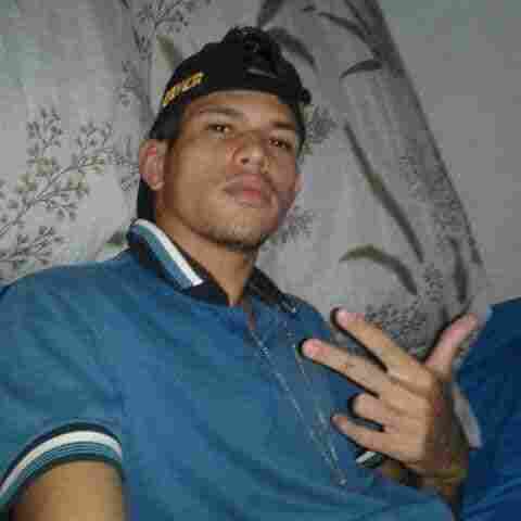 Quatro jovens são alvejados a tiros por criminosos em Porto Velho