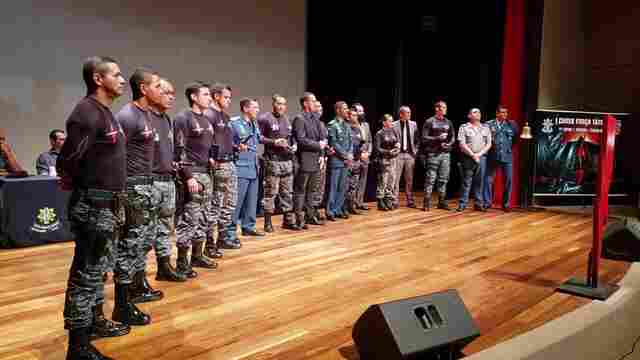 Deputado Eyder Brasil participa da formatura de policiais da Força Tática