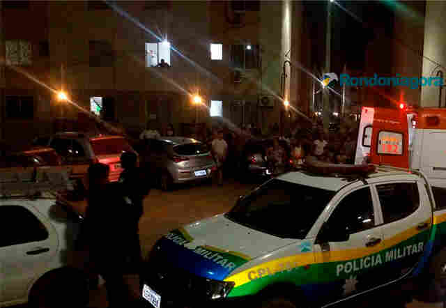 Moradores espancam mãe que agredia a filha de nove anos