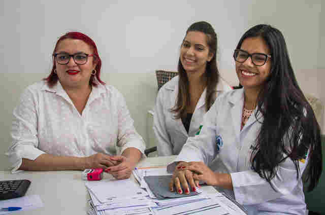 Governo concede aumento no auxílio-alimentação aos servidores da Sesau