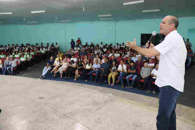 Ismael Crispin prestigia lançamento das obras do IFRO em São Miguel do Guaporé