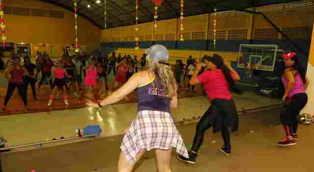 Aulão do projeto Viva Bem é realizado em comemoração ao Dia das Mulheres