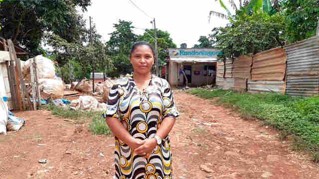 A vida nunca foi fácil para Nazinha, 40 anos, catadora em Porto Velho que sonha ser aeromoça