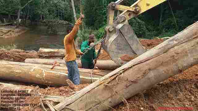 Prefeitura faz nova ponte sobre o Rio Taboca