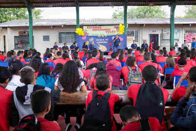 Deputado Alex Silva promove tarde de conscientização para alunos da escola Marcos de Barros Freire