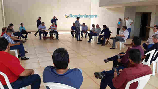 Coronavírus: Empresários buscam apoio do Governo para crise não quebrar empresas