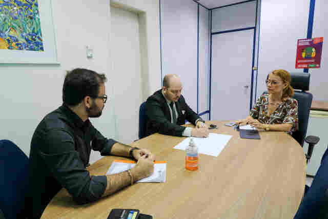 Coronavírus: MP recomenda a estabelecimentos comerciais limitação de vendas de álcool em gel por consumidor