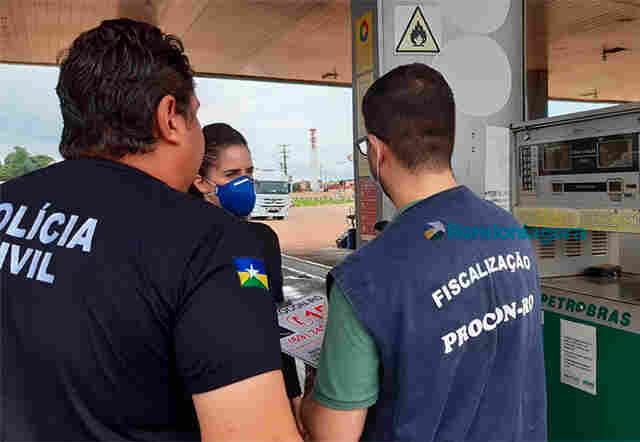 Delegacia do consumidor e órgãos de fiscalização apuram alta nos preços da gasolina