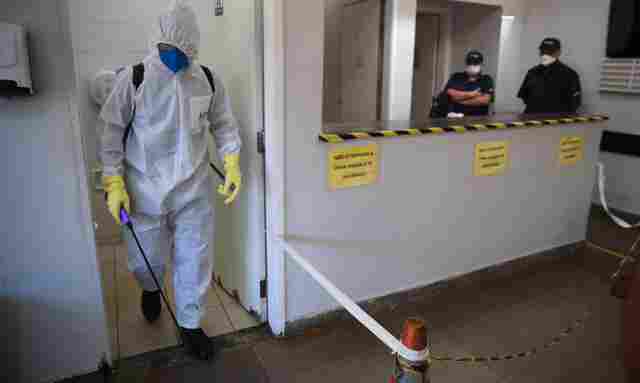 Número de casos de Coronavírus sobe para 7.910 e mortes chegam a 299