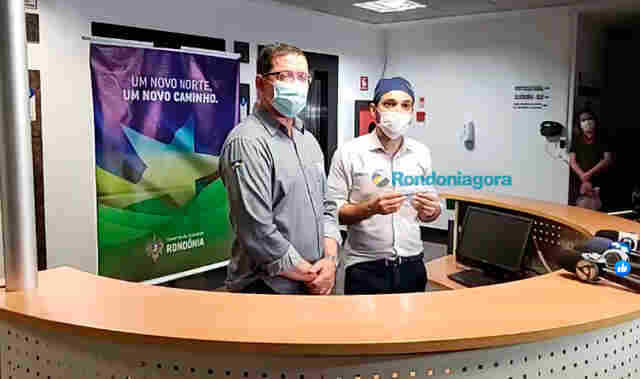 Vídeo: Rondônia recebe 4.800 testes que detectam Coronavírus em 15 minutos, anuncia governador