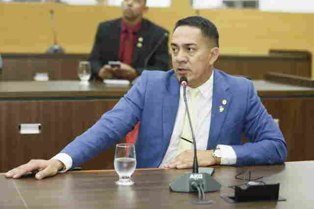 Indicação de Eyder Brasil garante cestas básicas para as famílias de baixa renda e autônomos