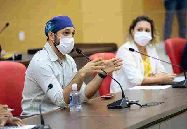 Saúde compra R$ 10 milhões de “empresa de portinha” e presidente da Assembleia dispara: “estão de palhaçada ou fazendo rolo”