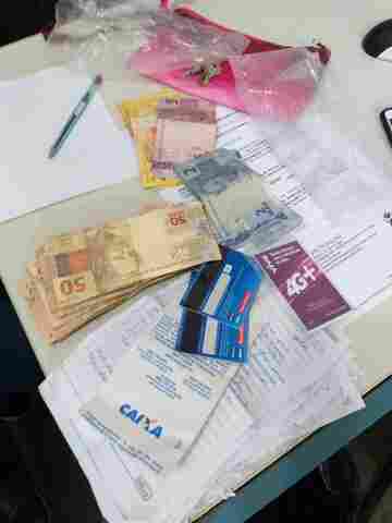 Mulher e foragido do Acre são presos com drogas na Capital