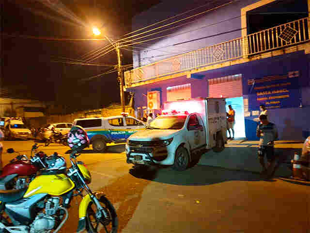 Criminosos matam um e ferem outro em Candeias