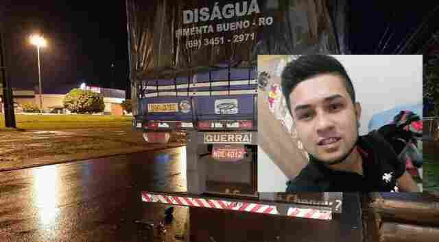Motociclista morre após colisão em traseira de carreta estacionada